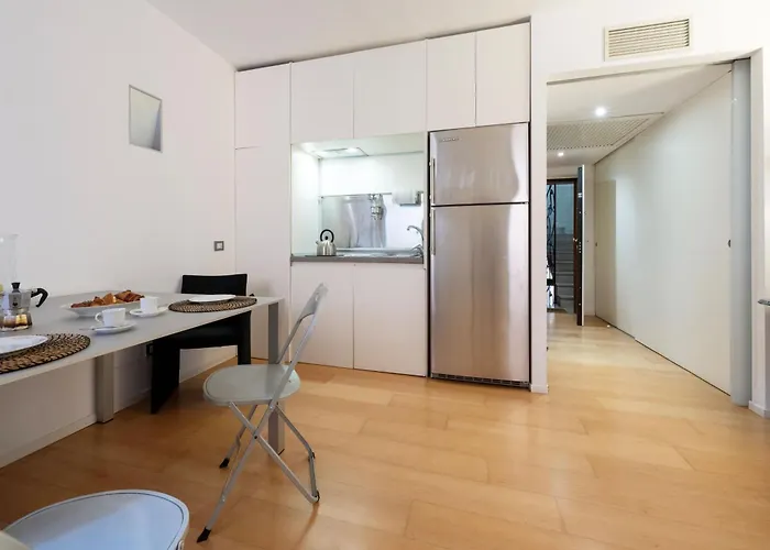 Easylife - Amazing At Rialto *